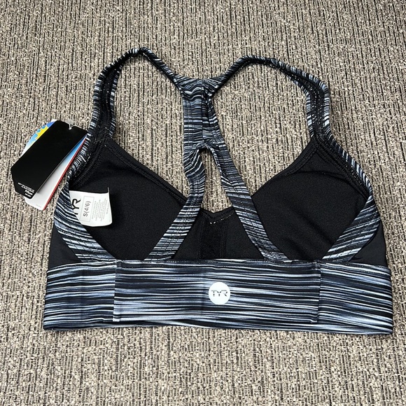 TYR upf 50+ light support padded swim bra size small - Picture 8 of 8